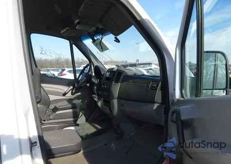 2011 Mercedes-Benz Sprinter 2500 High Roof from USA, damaged, VIN WD3PE8CB0B5578983